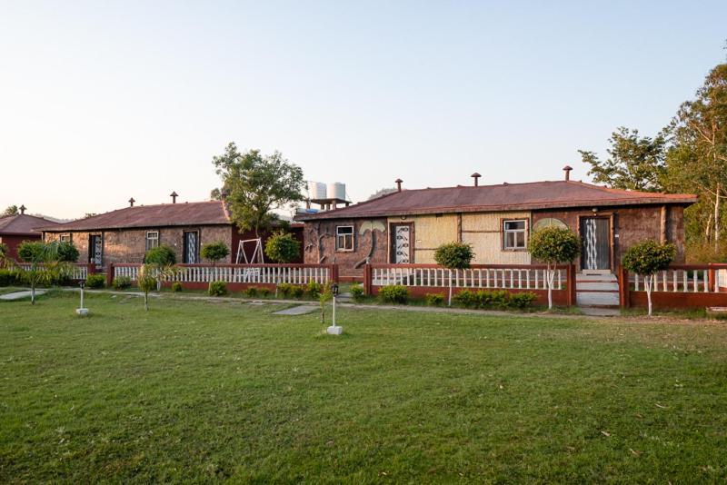 Upvan Wildlife Resort - Pura Stays Kalagarh Exterior foto